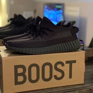 Yeezy 350 v2 Cinder Reflective